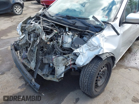 2013 Nissan Sentra S with VIN 3N1AB7AP7DL608340, listed as a IAAI auction lot 41864052 with Not Provided miles and . Bid and sale history available at DreamBid. Image 6.