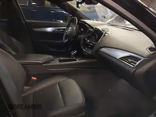 2023 Cadillac CT5 Luxury z VIN 1G6DX5RK7P0135813, wystawiony jako IAAI lot #42130722 z przebiegiem 20 738 mil mil oraz . Historia ofert i sprzedaży dostępna na DreamBid. Obrazek 5.