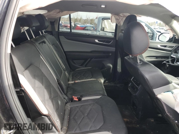 2024 Volkswagen Atlas Peak Edition SE z VIN 1V2CR2CA5RC599779, wystawiony jako Copart lot #49791115 z przebiegiem 25 580 mil mil oraz Szkoda całkowita • Salvage title. Historia ofert i sprzedaży dostępna na DreamBid. Obrazek 11.
