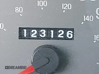 1999 Mercury Grand Marquis LS z VIN 2MEFM75W7XX665959, wystawiony jako IAAI lot #42187818 z przebiegiem 123 126 mil mil oraz . Historia ofert i sprzedaży dostępna na DreamBid. Obrazek 15.