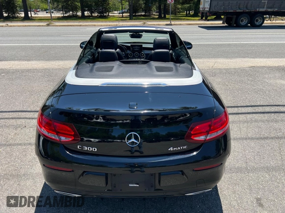2018 Mercedes-Benz C 300 with VIN WDDWK4KB0JF670064, listed as a Copart auction lot 59800965 with 164,043 mi miles and Clean title. Bid and sale history available at DreamBid. Image 10.