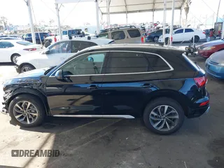 2023 Audi Q5 S line Premium with VIN WA1GAAFY6P2096739, listed as a IAAI auction lot 41699347 with 38,588 mi miles. Bid and sale history available at carsss.com. Image 15.