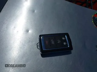 2025 Jeep Grand Cherokee Limited с VIN 1C4RJKBG1S8646906, выставлен на аукционе IAAI как лот 42466166 с пробегом 2 151 миль миль и . История ставок и продаж доступна на DreamBid. Изображение 11.