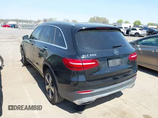 2017 Mercedes-Benz GLC 300 z VIN WDC0G4JBXHV012314, wystawiony jako IAAI lot #41847717 z przebiegiem 117 738 mil mil oraz . Historia ofert i sprzedaży dostępna na DreamBid. Obrazek 3.