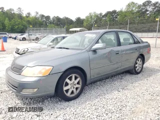 2001 Toyota Avalon XL w/Bucket Seats with VIN 4T1BF28B91U122547, listed as a Copart auction lot 53041735 with 254,722 mi miles and Salvage Title. Bid and sale history available at carsss.com. Image 1.
