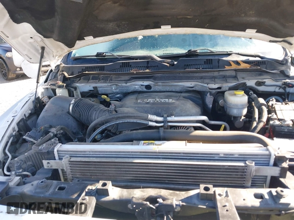 2018 Ram 2500 Tradesman с VIN 3C6UR5HJ0JG216906, выставлен на аукционе IAAI как лот 41409441 с пробегом 122 401 миль миль и . История ставок и продаж доступна на DreamBid. Изображение 10.