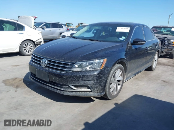 2018 Volkswagen Passat SE z VIN 1VWBA7A38JC013471, wystawiony jako IAAI lot #41997868 z przebiegiem 104 060 mil mil oraz . Historia ofert i sprzedaży dostępna na DreamBid. Obrazek 2.