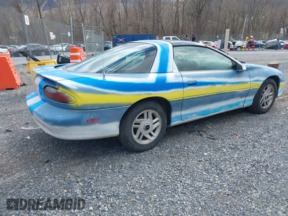 1994 Chevrolet Camaro z VIN 2G1FP22S6R2203690, wystawiony jako IAAI lot #41827837 z przebiegiem 183 917 mil mil oraz . Historia ofert i sprzedaży dostępna na DreamBid. Obrazek 4.