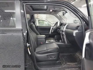 2017 Toyota 4Runner SR5 with VIN JTEBU5JR1H5454808, listed as a IAAI auction lot 41504426 with 88,435 mi miles. Bid and sale history available at carsss.com. Image 5.