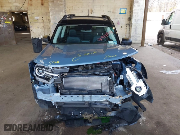 2024 Ford Bronco Sport Outer Banks z VIN 3FMCR9C61RRF73716, wystawiony jako IAAI lot #41914834 z przebiegiem 1 295 mil mil oraz . Historia ofert i sprzedaży dostępna na DreamBid. Obrazek 13.