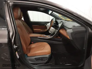 2019 Toyota Avalon Hybrid Limited with VIN 4T1B21FB3KU007114, listed as a IAAI auction lot 41658316 with 127,785 mi miles. Bid and sale history available at carsss.com. Image 5.