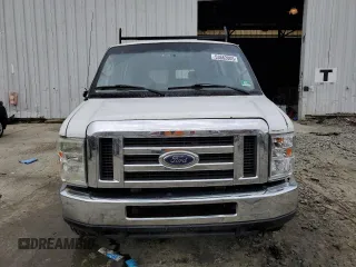 2010 Ford Econoline Cargo Commercial z VIN 1FTNE2EW4ADA35523, wystawiony jako Copart lot #53662005 z przebiegiem Nie podano mil oraz Szkody całkowita. Historia ofert i sprzedaży dostępna na DreamBid. Obrazek 5.
