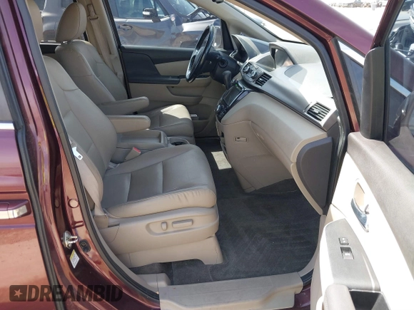 2015 Honda Odyssey EX-L z VIN 5FNRL5H66FB083559, wystawiony jako IAAI lot #41691937 z przebiegiem 101 530 mil mil oraz . Historia ofert i sprzedaży dostępna na DreamBid. Obrazek 5.