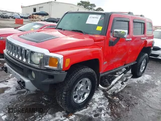 2008 Hummer H3 Luxury with VIN 5GTEN43E288201443, listed as a IAAI auction lot 41386906 with 165,975 mi miles and . Bid and sale history available at DreamBid. Image 2.