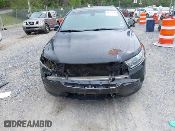 2013 Ford Police Interceptor с VIN 1FAHP2M87DG184866, выставлен на аукционе IAAI как лот 41995646 с пробегом 250 298 миль миль и . История ставок и продаж доступна на DreamBid. Изображение 6.