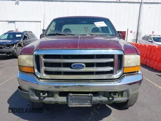 2000 Ford Super Duty F-250 XL with VIN 1FTNX21S9YEA04155, listed as a IAAI auction lot 42136440 with 149,069 mi miles. Bid and sale history available at carsss.com. Image 6.