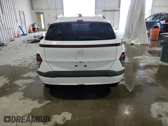 2024 Hyundai Kona SEL with VIN KM8HC3A66RU005607, listed as a Copart auction lot 66020734 with 7,802 mi miles and Salvage Title. Bid and sale history available at carsss.com. Image 6.