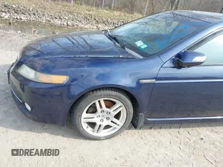 2008 Acura TL with VIN 19UUA662X8A047988, listed as a IAAI auction lot 42096923 with 157,650 mi miles. Bid and sale history available at carsss.com. Image 12.