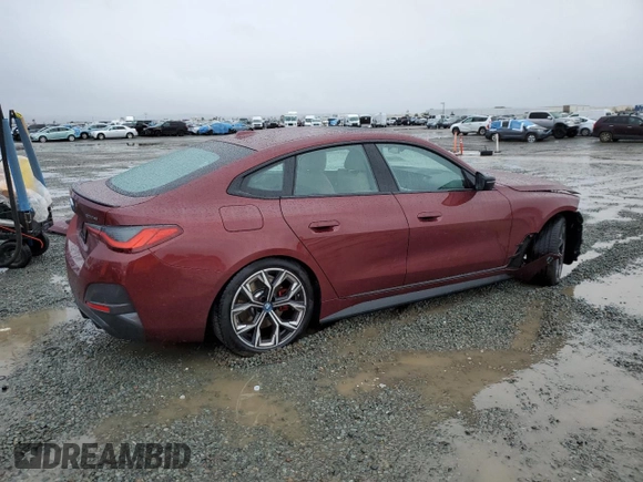 2024 BMW i4 eDrive40 z VIN WBY73AW05RFS90523, wystawiony jako Copart lot #49114805 z przebiegiem 12 323 mil mil oraz Szkoda całkowita • Salvage title. Historia ofert i sprzedaży dostępna na DreamBid. Obrazek 3.