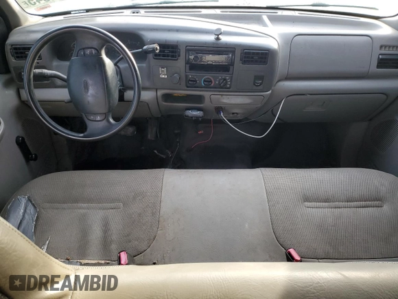 2000 Ford F-350 XL with VIN 1FTSW31F6YEC96409, listed as a Copart auction lot 42994345 with 334,310 mi miles and Salvage title. Bid and sale history available at DreamBid. Image 8.