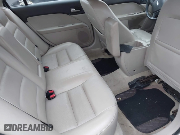 2009 Ford Fusion SEL with VIN 3FAHP08149R108555, listed as a IAAI auction lot 41927613 with 999,999 mi miles. Bid and sale history available at carsss.com. Image 8.