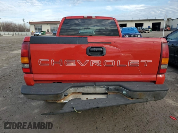 2000 Chevrolet Silverado 1500 with VIN 1GCEC19V8YZ218177, listed as a Copart auction lot 88020145 with 170,495 mi miles and Salvage Title. Bid and sale history available at carsss.com. Image 6.