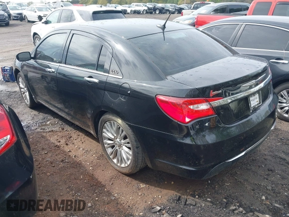 2011 Chrysler 200 Limited with VIN 1C3BC2FG6BN607644, listed as a IAAI auction lot 41928289 with 160,156 mi miles and . Bid and sale history available at carsss.com. Image 3.