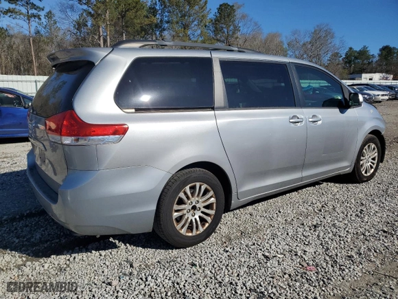2012 Toyota Sienna XLE AAS with VIN 5TDYK3DC9CS240801, listed as a Copart auction lot 50375865 with 125,615 mi miles and Salvage Title. Bid and sale history available at carsss.com. Image 3.