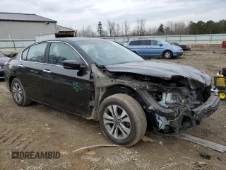 2015 Honda Accord Sedan LX with VIN 1HGCR2F37FA104201, listed as a Copart auction lot 88770775 with 194,490 mi miles and Clean Title. Bid and sale history available at carsss.com. Image 4.