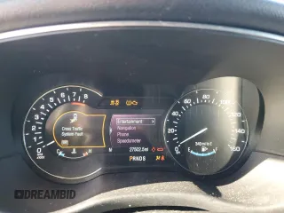 2019 Lincoln MKC Reserve z VIN 5LMCJ3D94KUL09107, wystawiony jako Copart lot #48595095 z przebiegiem 27 502 mil mil oraz Szkody całkowita. Historia ofert i sprzedaży dostępna na DreamBid. Obrazek 9.