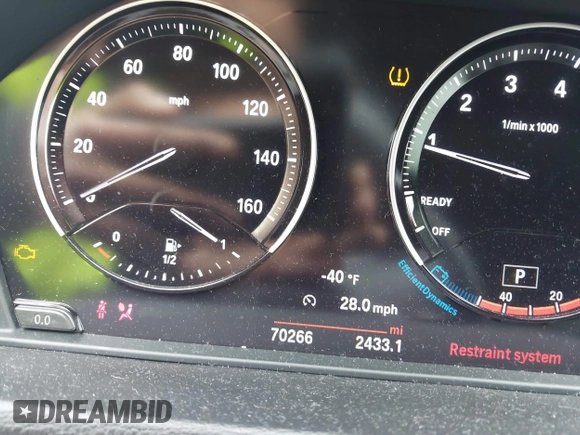 2018 BMW X1 xDrive28i with VIN WBXHT3C38J5L31322, listed as a IAAI auction lot 42260190 with 70,266 mi miles and . Bid and sale history available at DreamBid. Image 15.