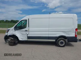 2019 Ford Transit z VIN 1FTYE2CM2KKB42436, wystawiony jako IAAI lot #42636612 z przebiegiem 51 860 mil mil oraz . Historia ofert i sprzedaży dostępna na DreamBid. Obrazek 15.