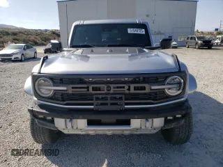 2024 Ford Bronco Raptor с VIN 1FMEE0RR4RLA49847, выставлен на аукционе Copart как лот 51948125 с пробегом 1 891 миль миль и Списание • Salvage title. История ставок и продаж доступна на DreamBid. Изображение 5.
