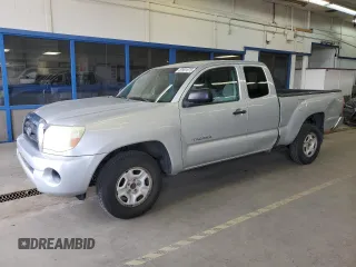 2006 Toyota Tacoma z VIN 5TETX22N56Z257225, wystawiony jako Copart lot #53991075 z przebiegiem 129 675 mil mil oraz Szkody całkowita. Historia ofert i sprzedaży dostępna na DreamBid. Obrazek 1.