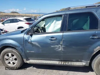 2011 Ford Escape Hybrid с VIN 1FMCU4K36BKC04787, выставлен на аукционе IAAI как лот 41947008 с пробегом 132 403 миль миль и . История ставок и продаж доступна на DreamBid. Изображение 6.