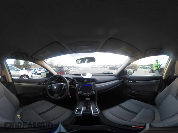 2017 Honda Civic LX z VIN 19XFC2F52HE028823, wystawiony jako IAAI lot #41312009 z przebiegiem 56 462 mil mil oraz . Historia ofert i sprzedaży dostępna na DreamBid. Obrazek 18.