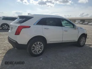 2018 Cadillac XT5 FWD with VIN 1GYKNARS4JZ114420, listed as a Copart auction lot 51523465 with 158,880 mi miles and Salvage Title. Bid and sale history available at carsss.com. Image 3.