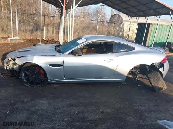 2014 Jaguar XK with VIN SAJWA4DC7EMB52199, listed as a IAAI auction lot 41191119 with 90,585 mi miles. Bid and sale history available at carsss.com. Image 14.
