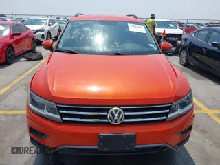 2019 Volkswagen Tiguan SE with VIN 3VV3B7AX4KM045617, listed as a IAAI auction lot 42295749 with 79,339 mi miles and . Bid and sale history available at DreamBid. Image 13.