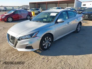 2019 Nissan Altima 2.5 S with VIN 1N4BL4BV4KC126840, listed as a IAAI auction lot 41254641 with 104,640 mi miles. Bid and sale history available at carsss.com. Image 18.