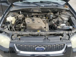 2004 Ford Escape Limited with VIN 1FMCU04134KA61949, listed as a Copart auction lot 47377455 with 205,480 mi miles and Salvage title. Bid and sale history available at DreamBid. Image 12.