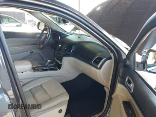 2021 Jeep Grand Cherokee 80th Anniversary с VIN 1C4RJFBG1MC828760, выставлен на аукционе IAAI как лот 42029388 с пробегом 51 287 миль миль и . История ставок и продаж доступна на DreamBid. Изображение 5.