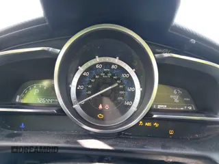 2016 Scion iA z VIN 3MYDLBZV4GY140248, wystawiony jako IAAI lot #42282531 z przebiegiem 72 644 mil mil oraz . Historia ofert i sprzedaży dostępna na DreamBid. Obrazek 7.