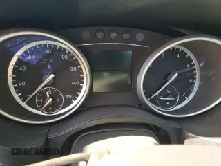 2011 Mercedes-Benz R R 350 with VIN 4JGCB6FE1BA127233, listed as a Copart auction lot 73238394 with Not Provided miles and Salvage Title. Bid and sale history available at carsss.com. Image 9.