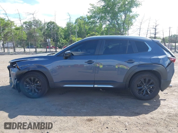 2024 Mazda CX-50 S Premium z VIN 7MMVABDM7RN160582, wystawiony jako IAAI lot #42312189 z przebiegiem 43 210 mil mil oraz . Historia ofert i sprzedaży dostępna na DreamBid. Obrazek 14.