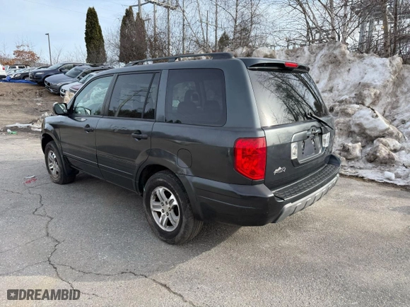 2003 Honda Pilot EX with VIN 2HKYF18673H552702, listed as a Copart auction lot 49175585 with 204,995 mi miles and Clean Title. Bid and sale history available at carsss.com. Image 3.