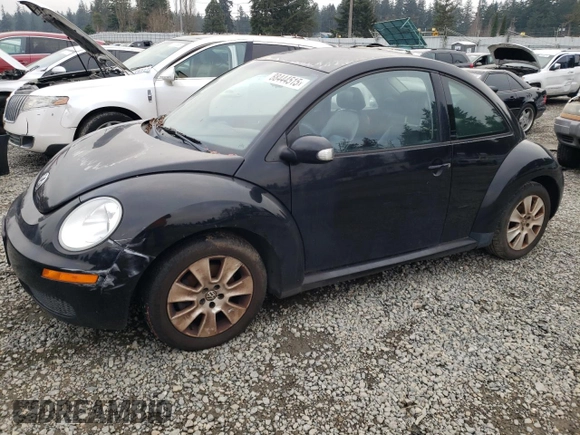 2008 Volkswagen New Beetle Coupe S with VIN 3VWPG31C68M523596, listed as a Copart auction lot 88444515 with 211,578 mi miles and Clean Title. Bid and sale history available at carsss.com. Image 1.