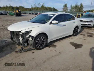 2016 Nissan Altima SV with VIN 1N4AL3AP6GC170550, listed as a Copart auction lot 84926794 with 135,007 mi miles and Salvage Title. Bid and sale history available at carsss.com. Image 1.