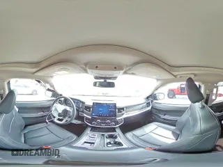 2022 Ford Expedition Max XLT z VIN 1FMJK1HT8NEA62920, wystawiony jako Copart lot #57080095 z przebiegiem 25 632 mil mil oraz Szkoda całkowita • Salvage title. Historia ofert i sprzedaży dostępna na DreamBid. Obrazek 15.
