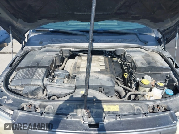 2006 Land Rover LR3 SE with VIN SALAE25406A403064, listed as a IAAI auction lot 42595982 with 236,497 mi miles and . Bid and sale history available at DreamBid. Image 10.